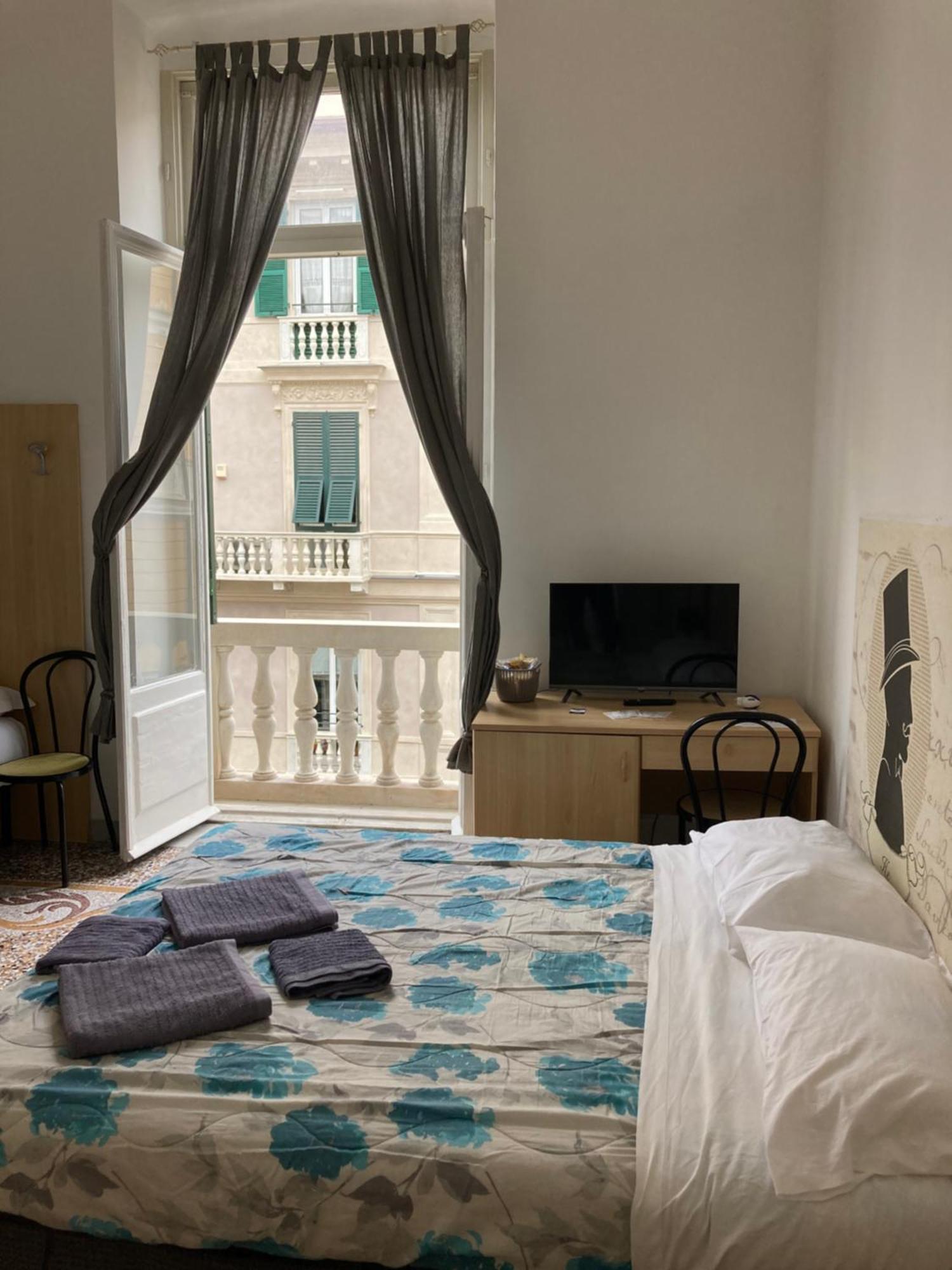 Guest House Roma Genova Kültér fotó